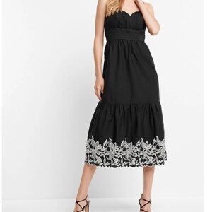 Express Black Casual Maxi Dress with Sweetheart Neckline